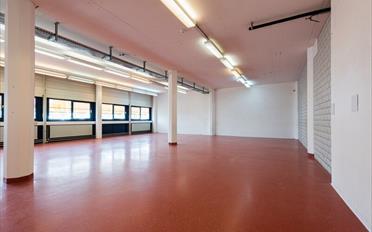 Office - image - 4
