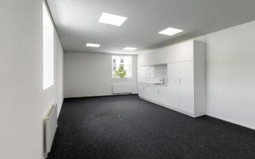 Office - image - 5