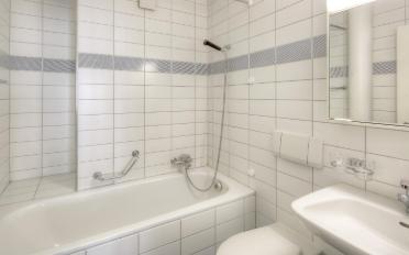 Apartment 2.5 rooms - image - 4