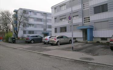 Moto Hallenplatz - image - 1