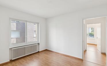 Apartment 4 rooms - image - 3