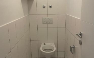 Apartment 4 rooms - image - 9