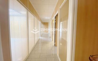 Office - image - 10