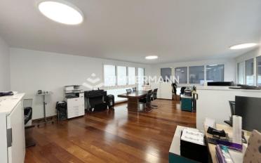 Office - image - 3