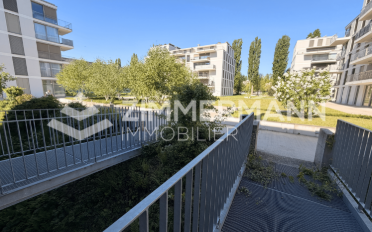 Commercial - image - 5