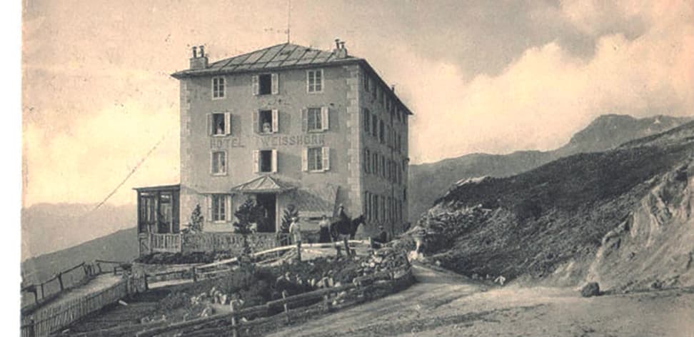 L’hôtel Weisshorn a connu sa forme actuelle après l’incendie de 1889.